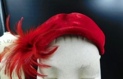 red velvet clipper b